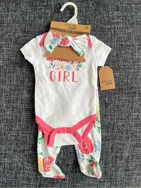 NWT Chick Pea Girls 3-Piece Set Size 0/3 Months